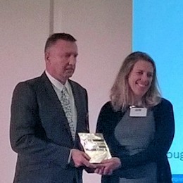 Laurence receives the Infrastructure 21 award