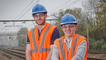 Apprentices James and Reece on Crossrail Anglia