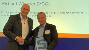 Richard Wheeler wins Skanska safety award